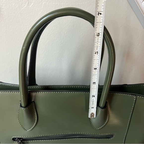 Charles Jourdan Large Handbag Green Leather Missing Long Strap - Picture 6 of 11